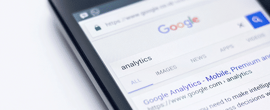 Bild över sökresultatet i Google när någon har sökt på Google Analytics.